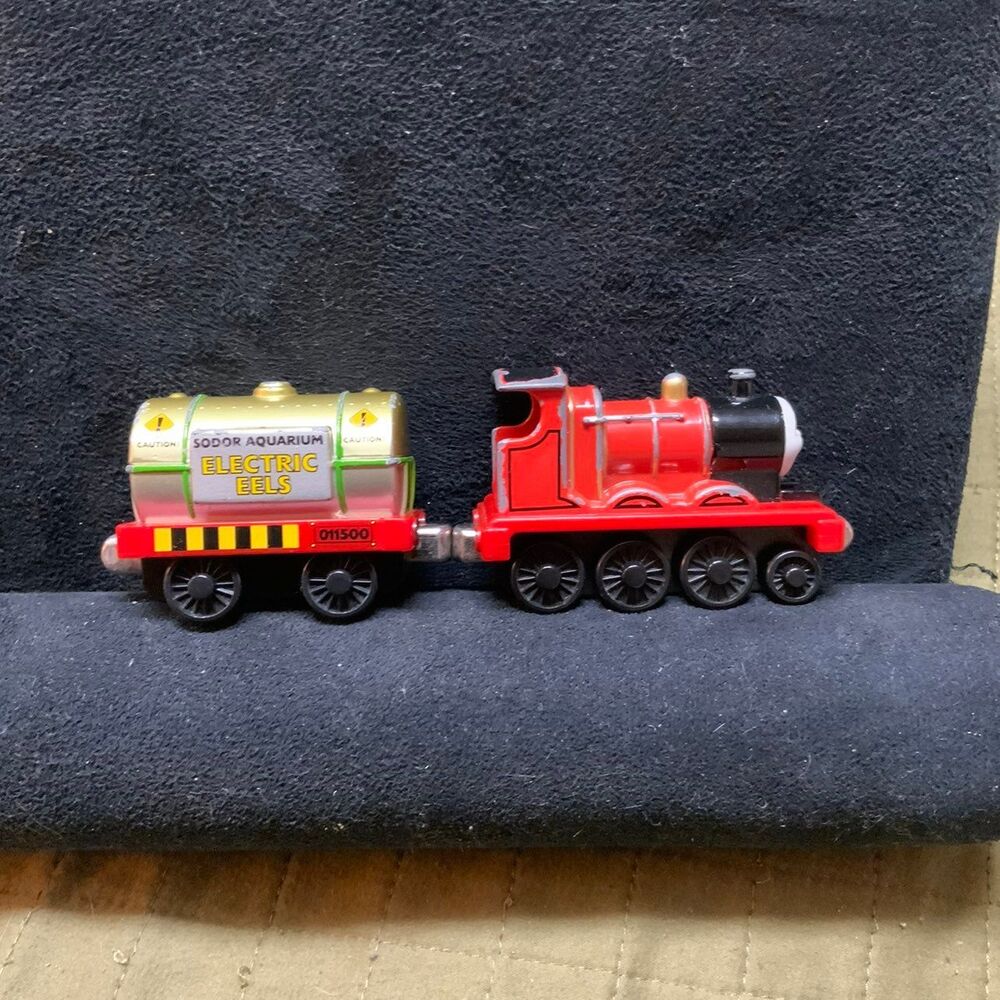 Thomas & Friends James Engine & Electric Eels Ocean Tanker